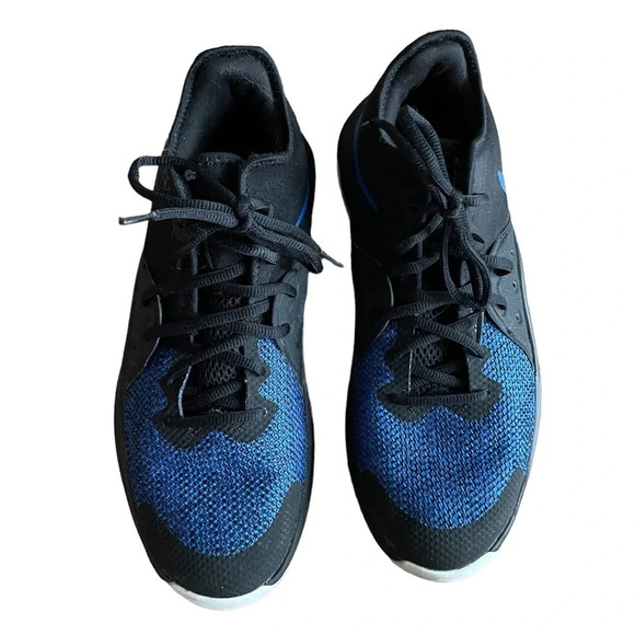 Nike Air • Versatile III Basketball Shoes - Picture 3 of 8